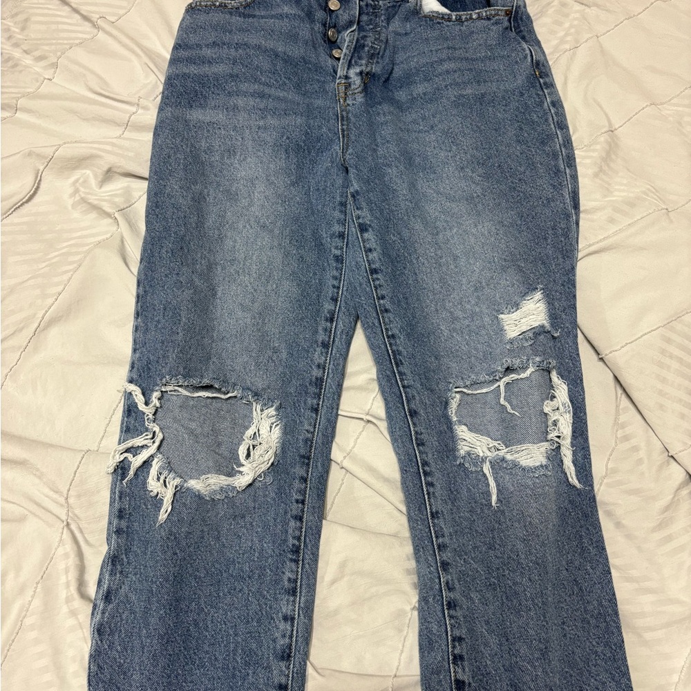 14 CLOTHING BUNDLE